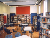 Bibliothek des Goethe-Institutes in Turin 1995, Kompletteinrichtung mit Malerleistung